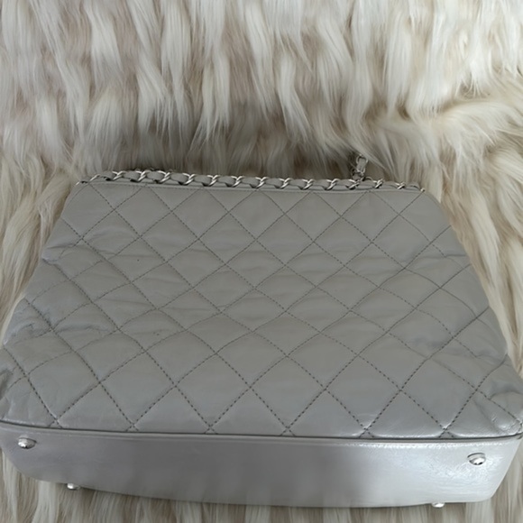 CHANEL leather bag authentic 100% - Picture 15 of 16